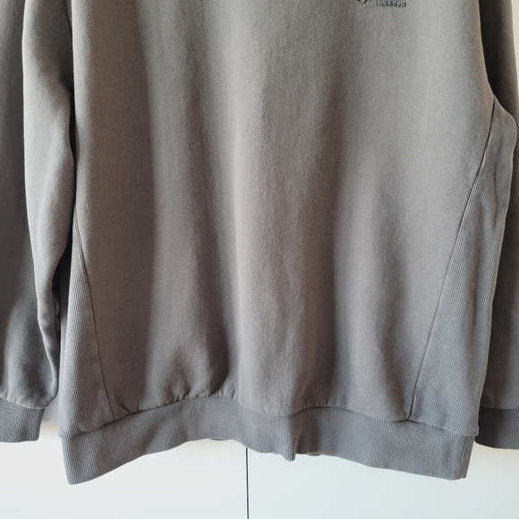 Superdry Gray Sweatshirt - Picture 5 of 12